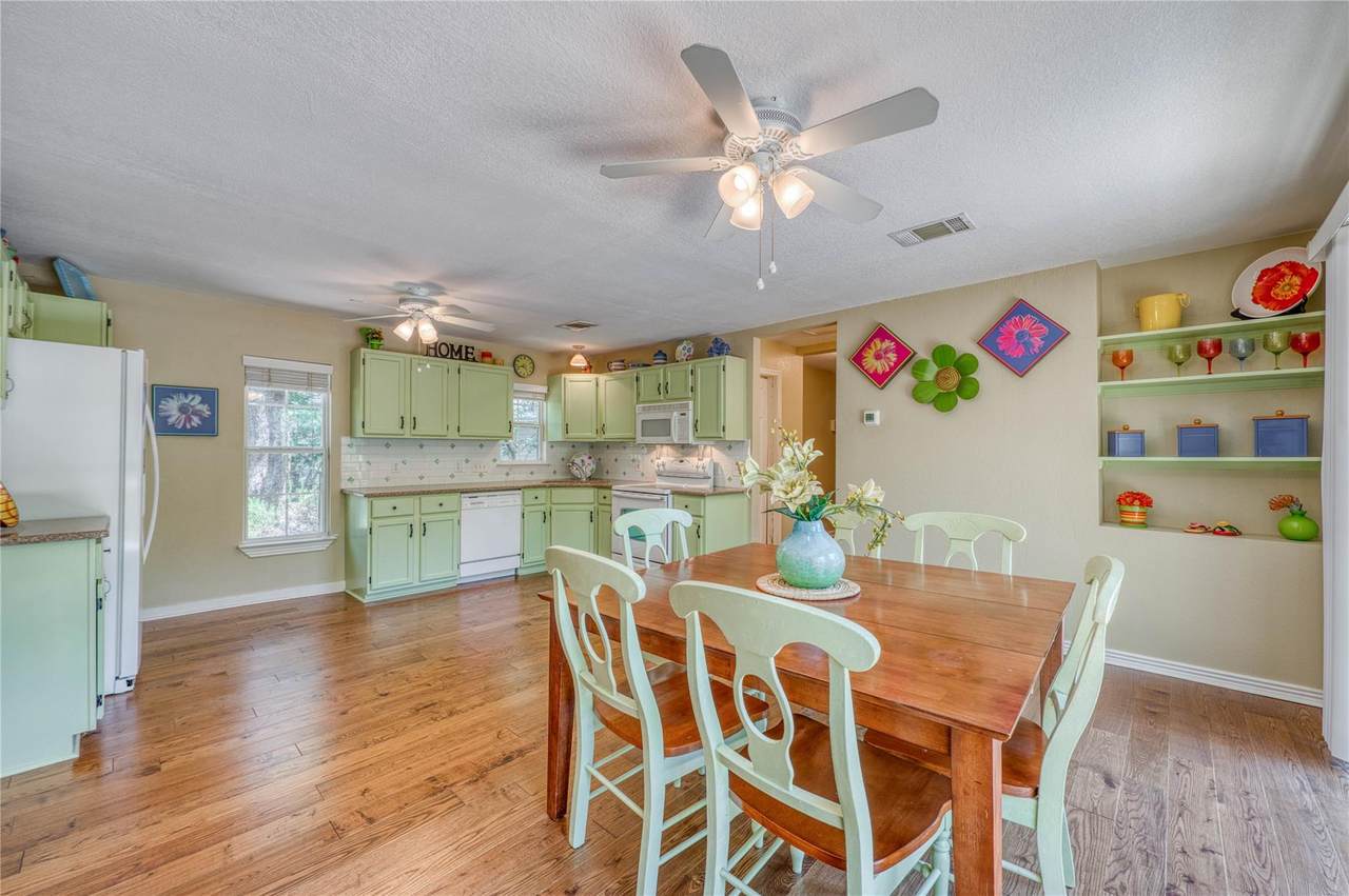 113 Red Bird Dr - Photo 1