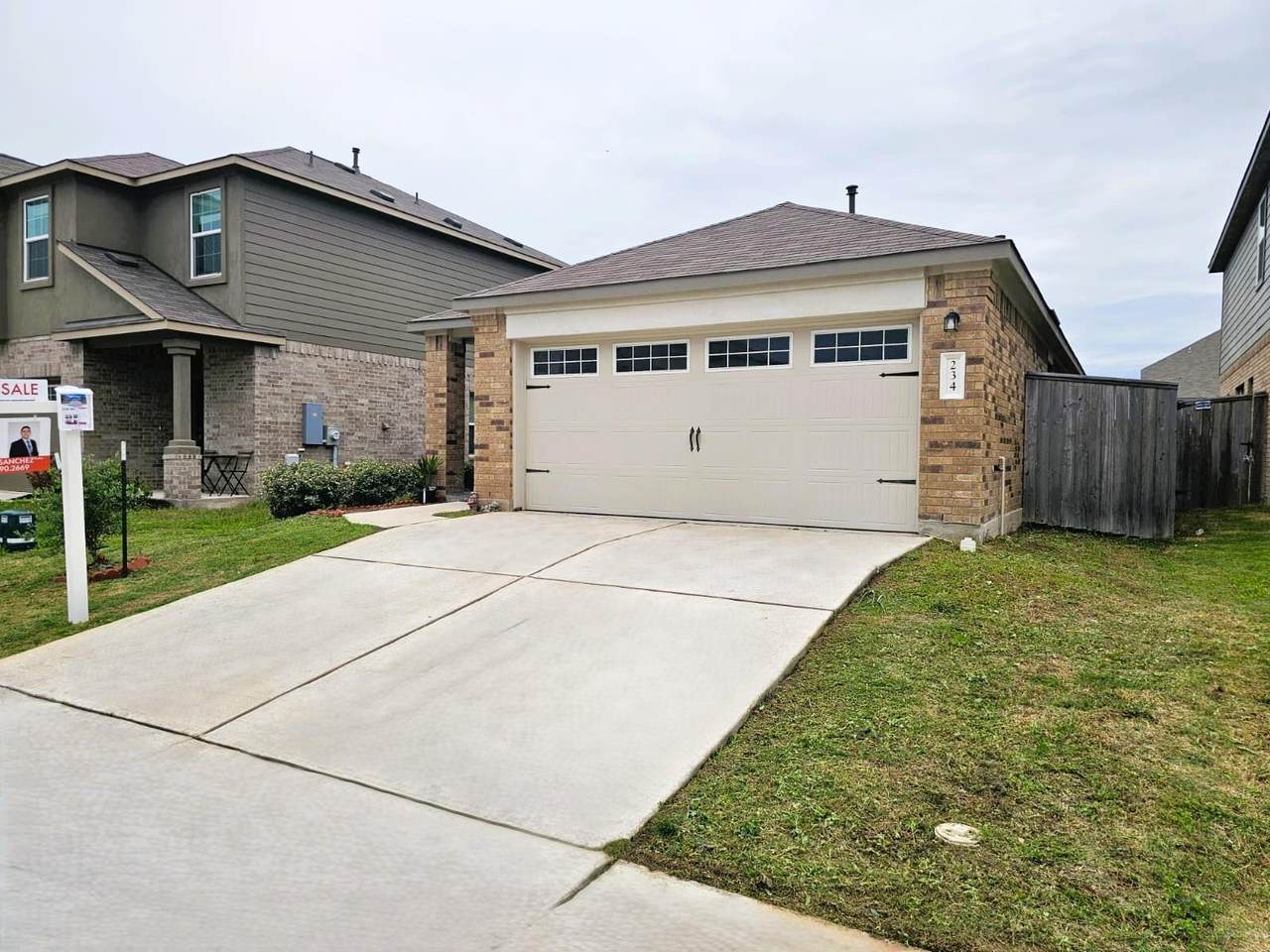 https://bt-photos.global.ssl.fastly.net/austin/1280_boomver_2_5739075-2.jpg