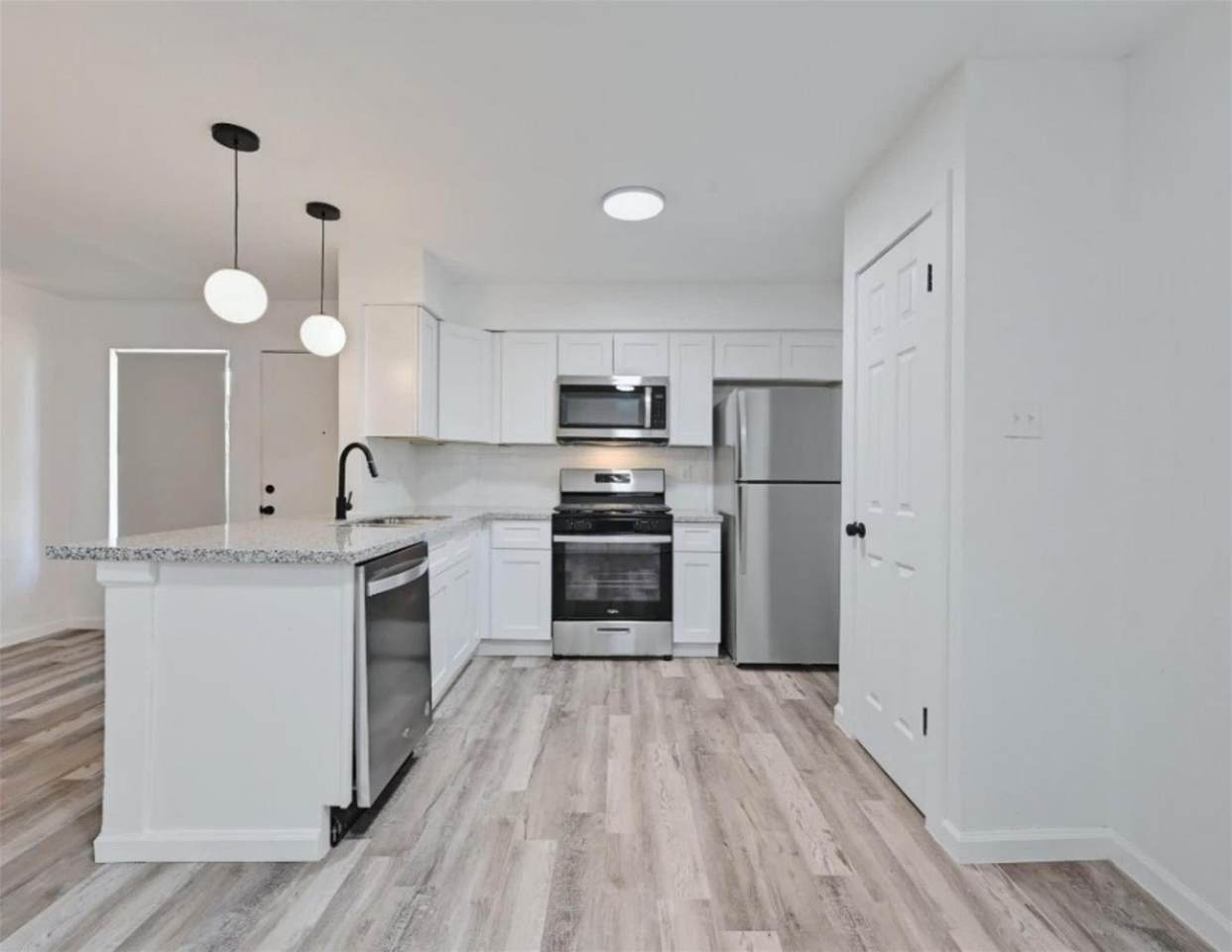 9508 Kempler Dr - Photo 1