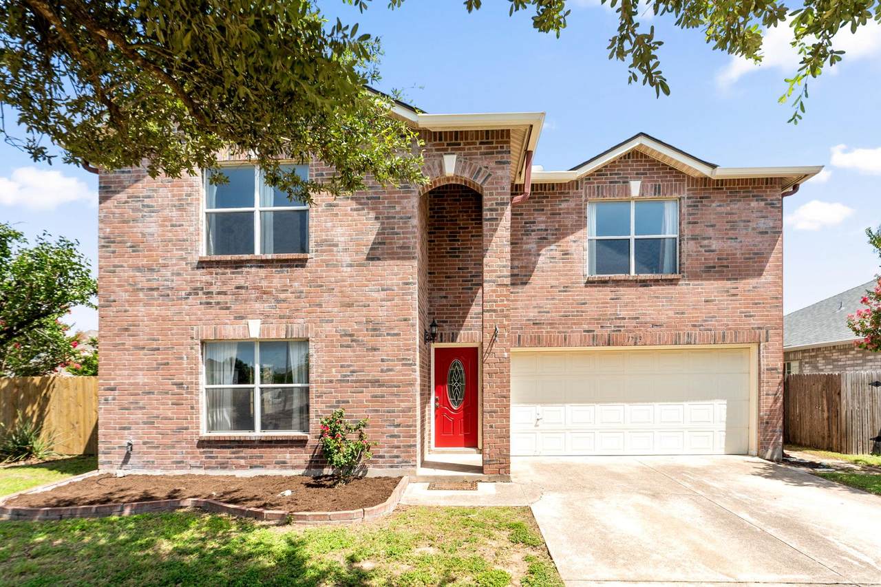 1713 Candlelight Dr - Photo 1