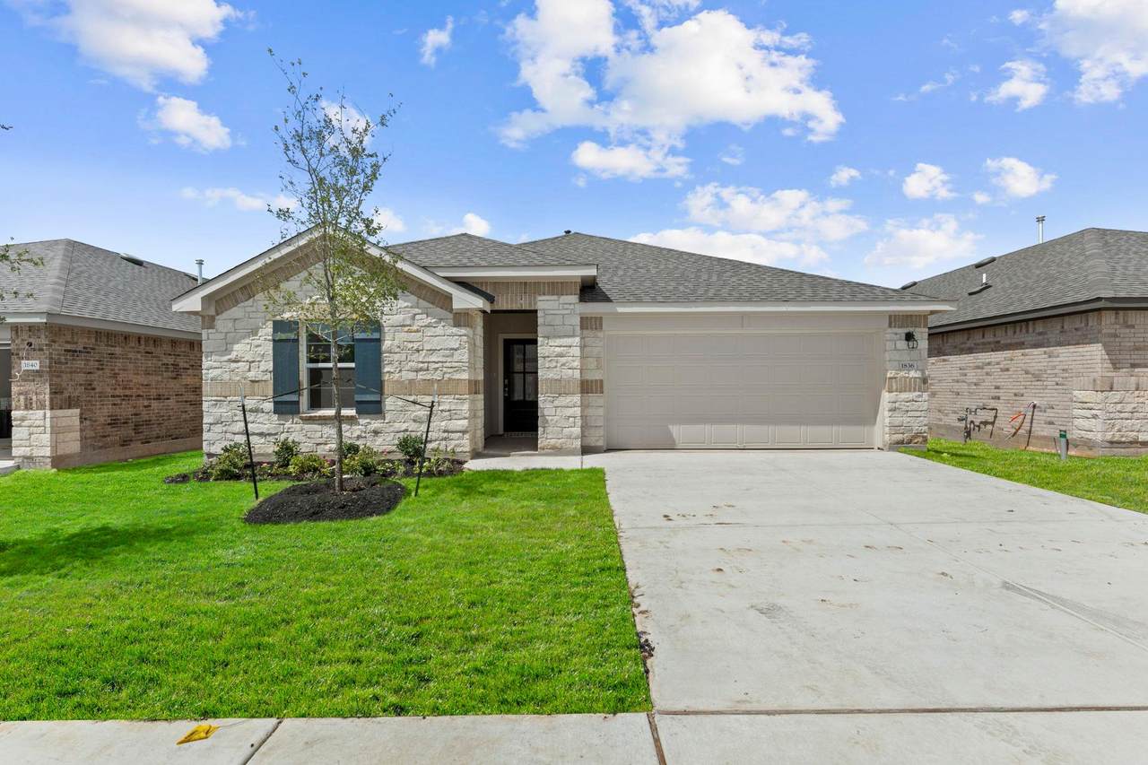 1836 Dandy Brush Dr - Photo 1