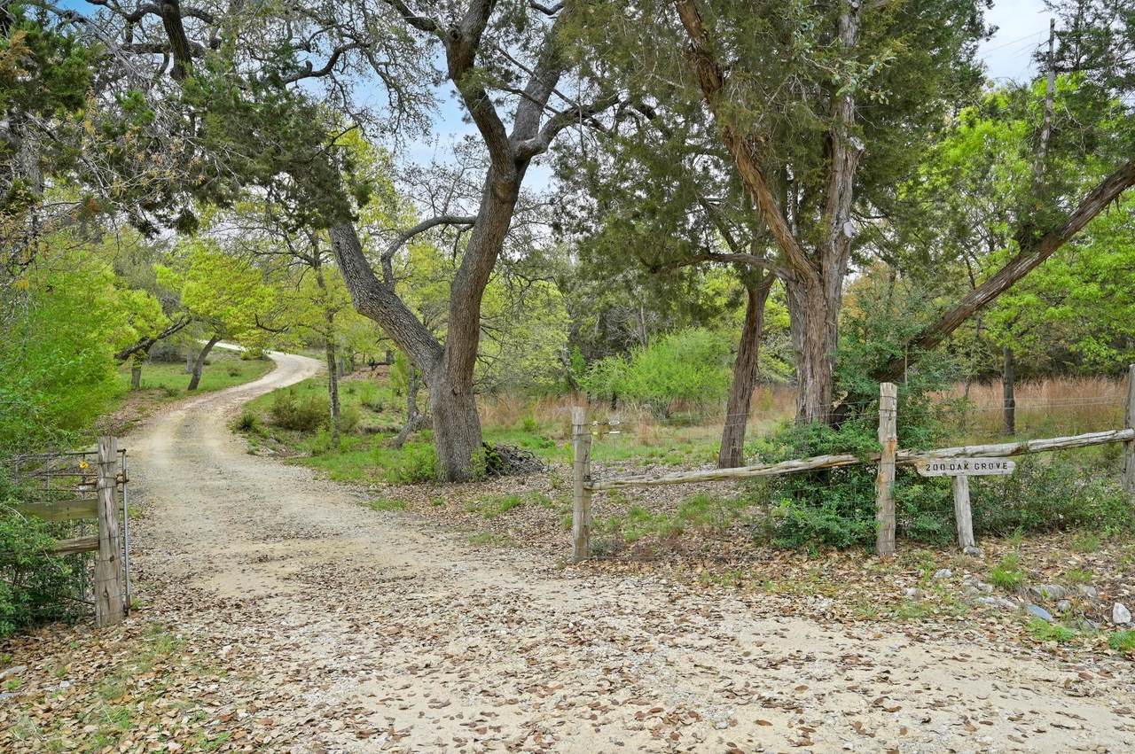 200 Oak Grove Dr - Photo 1