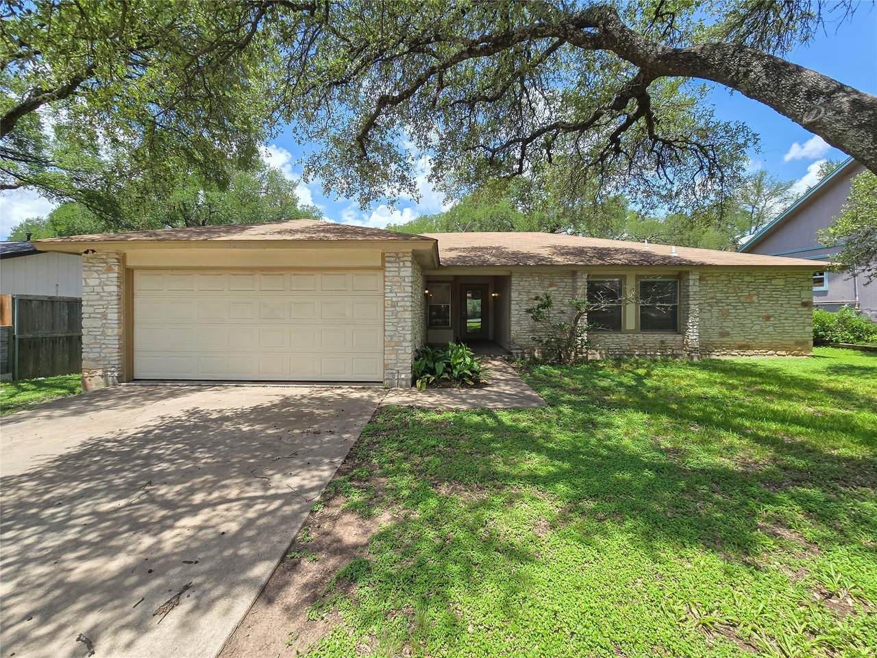 12010 Ladrido Ln - Photo 1