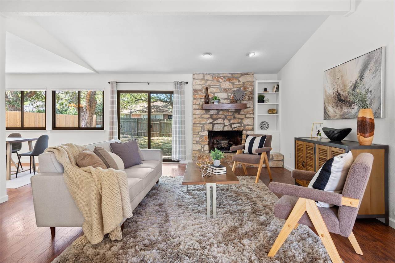 12114 Scissortail Dr - Photo 1