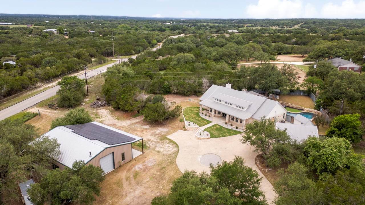 https://bt-photos.global.ssl.fastly.net/austin/1280_boomver_2_6003814-2.jpg