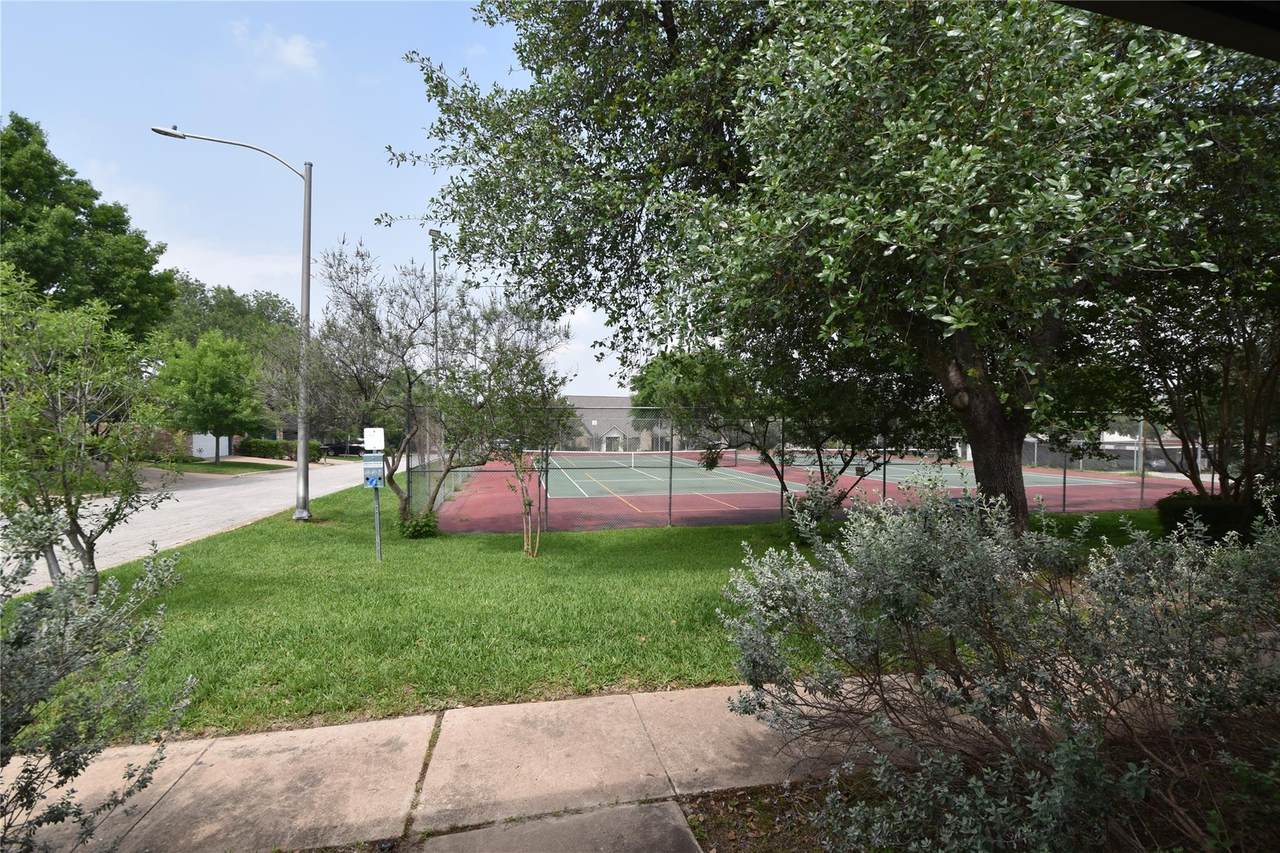 https://bt-photos.global.ssl.fastly.net/austin/1280_boomver_1_6016806-2.jpg