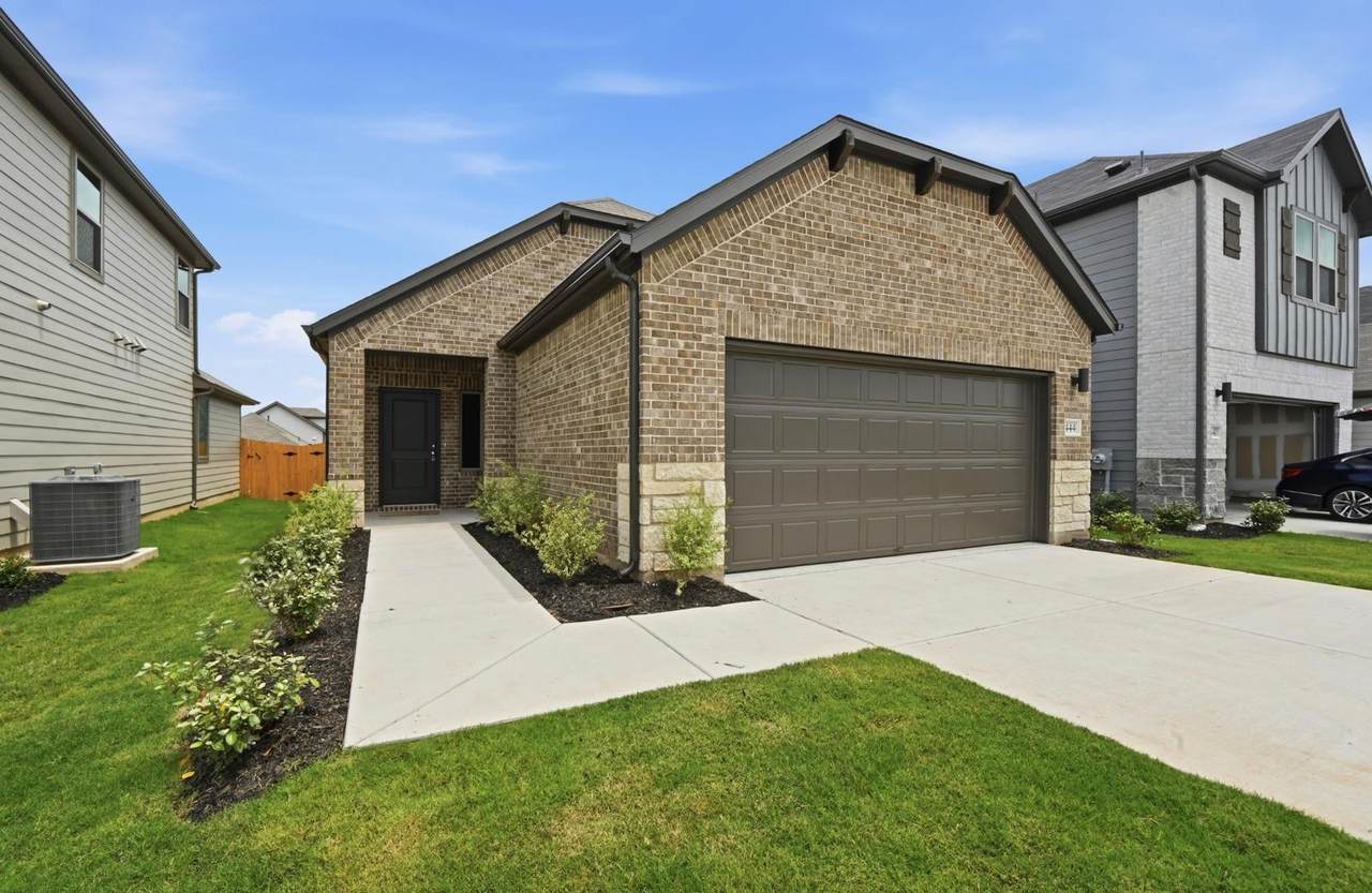 444 Lucky Ave - Photo 1