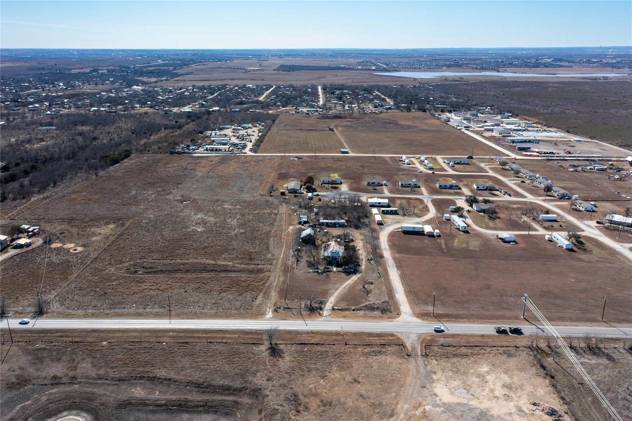 3020 Fm 621 - Photo 1