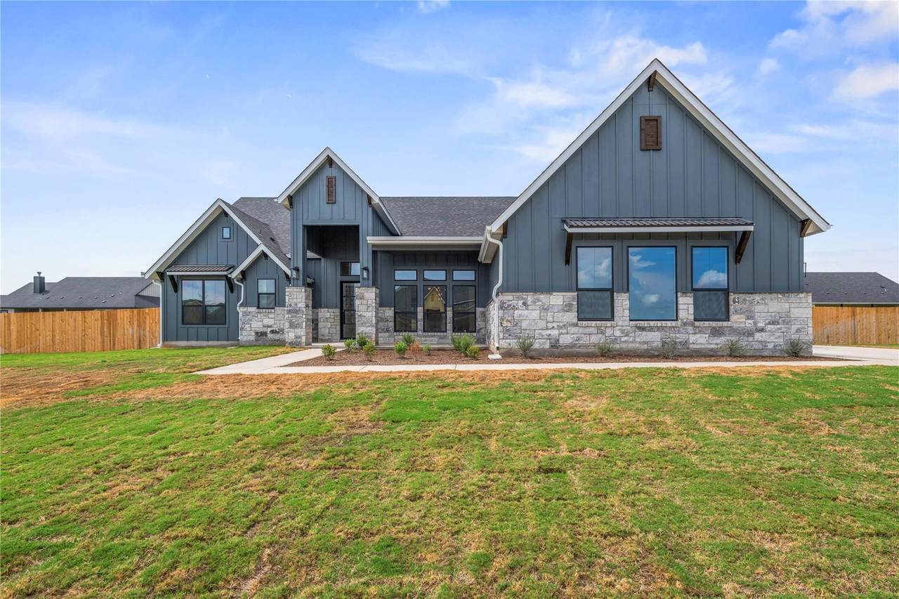6775 Kings Mill Dr - Photo 1
