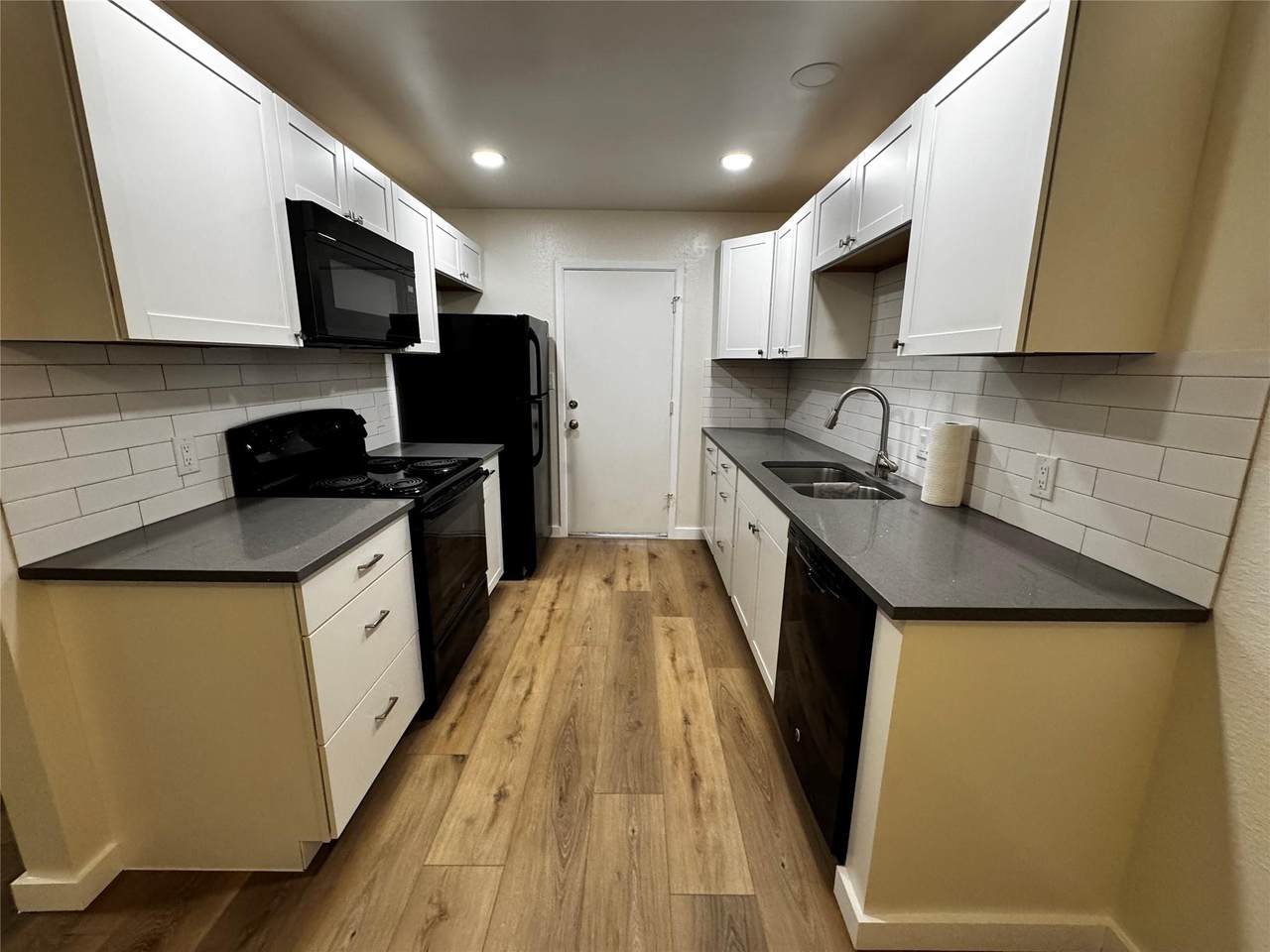 1311 Barbara Dr - Photo 1