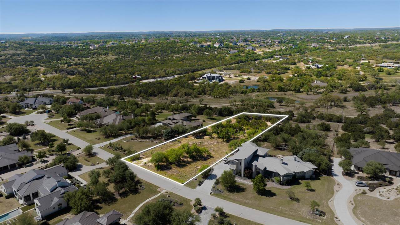8708 Bellancia Dr - Photo 1