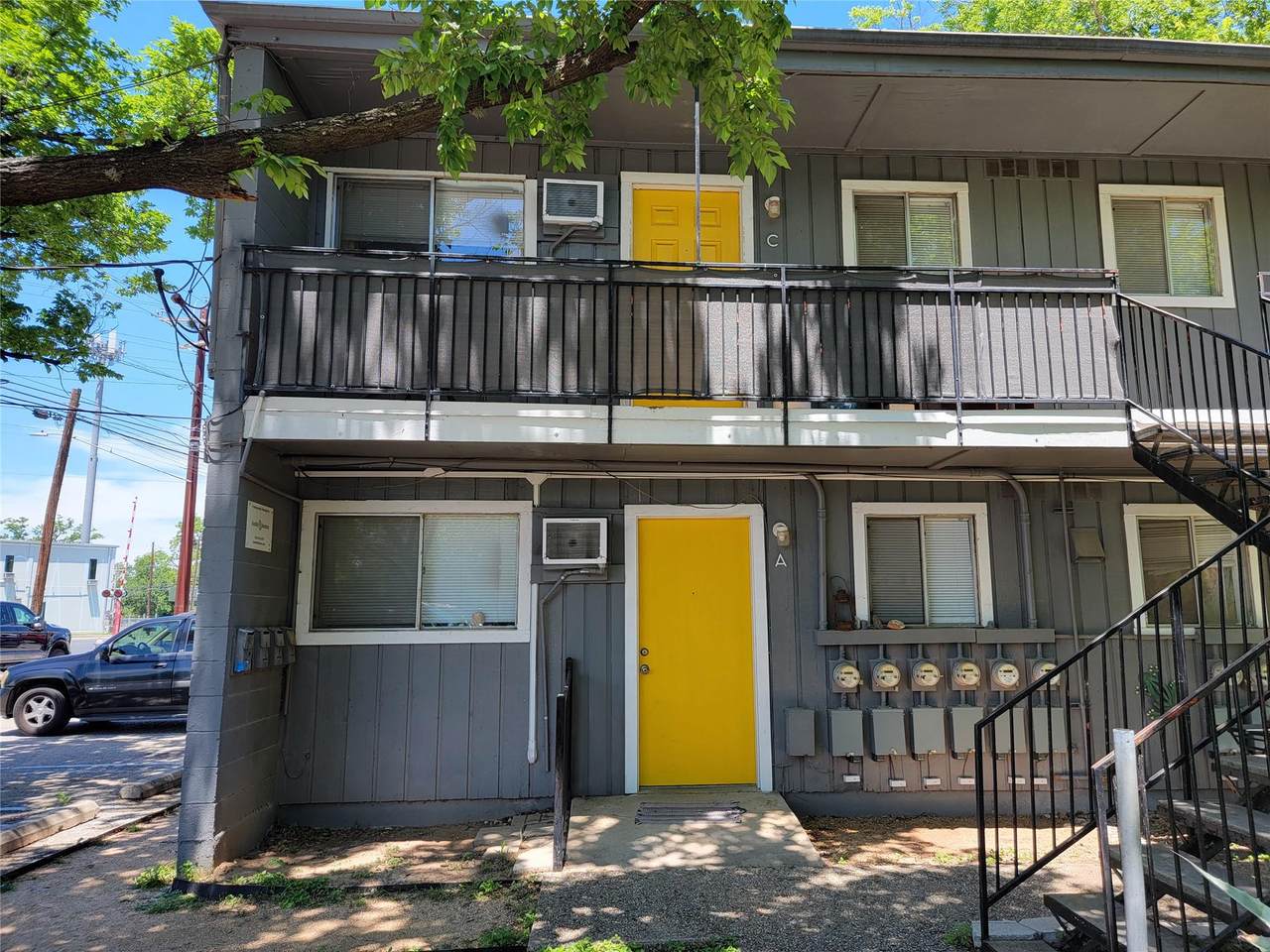 903 Springdale Rd - Photo 1