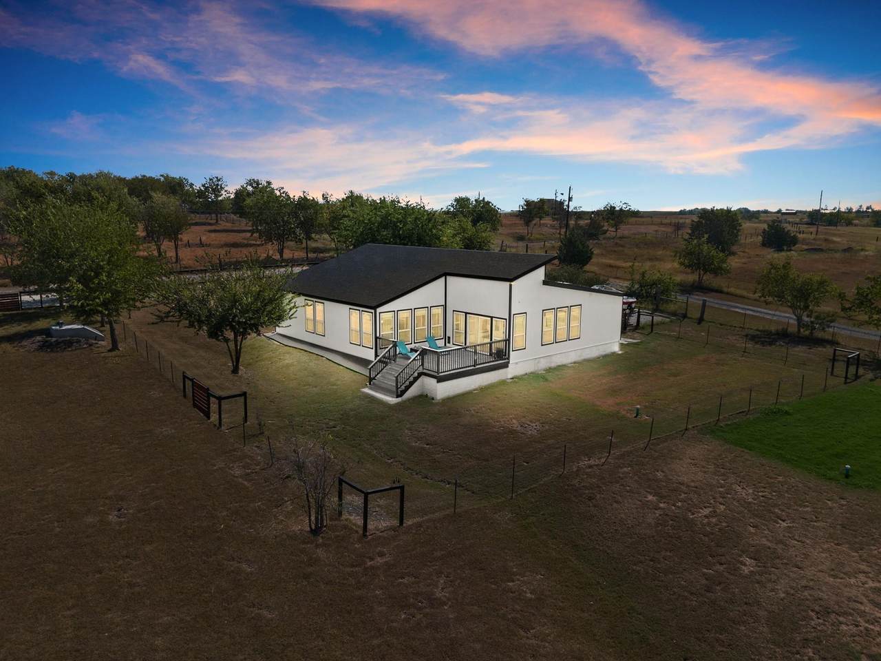 140 Hazel Hill Trl - Photo 1