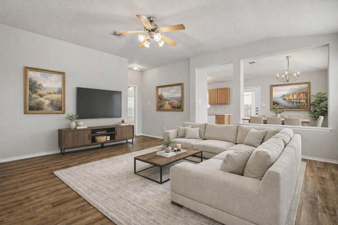 351 Covent Dr - Photo 1
