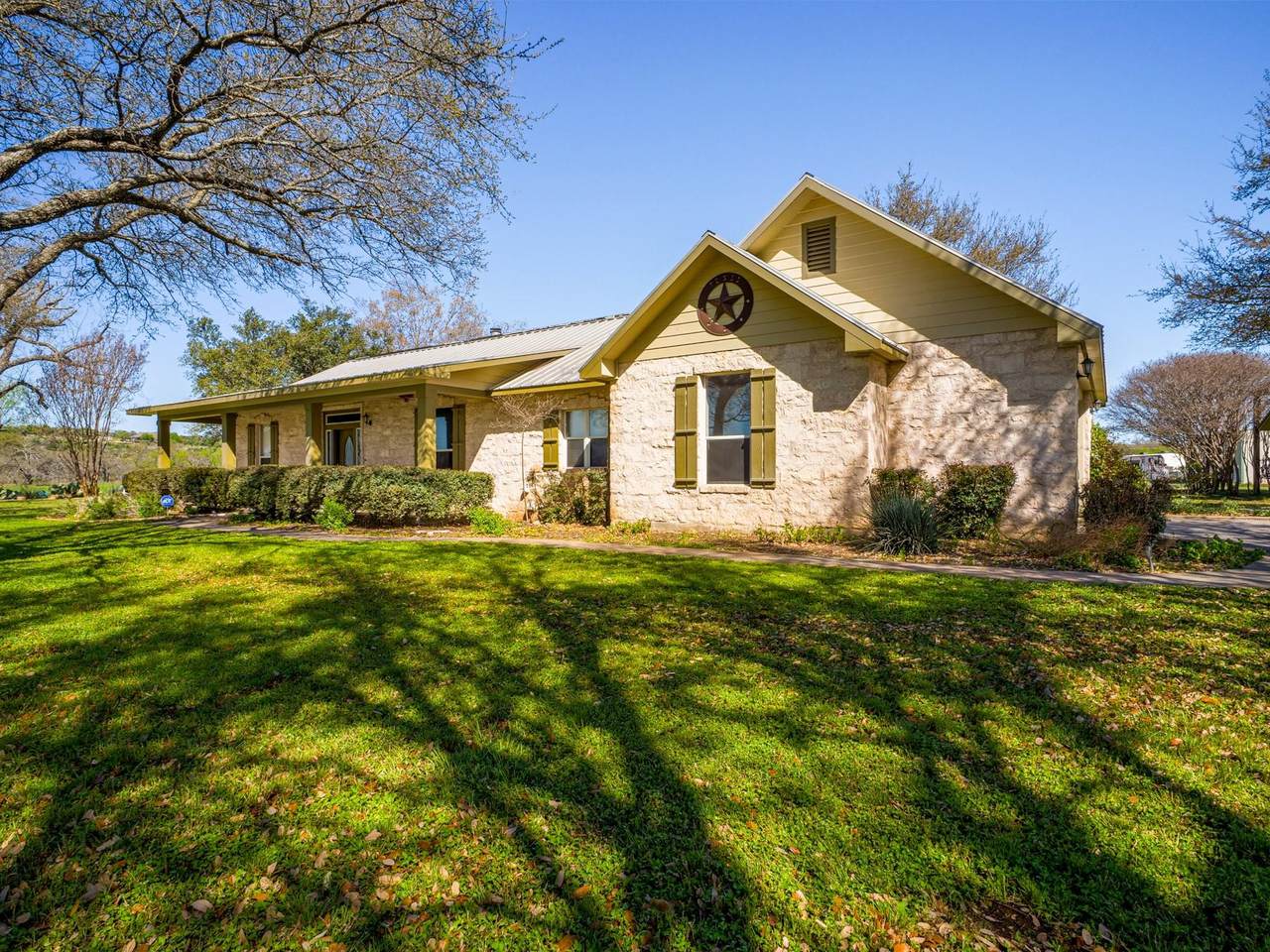 https://bt-photos.global.ssl.fastly.net/austin/1280_boomver_2_6588171-2.jpg