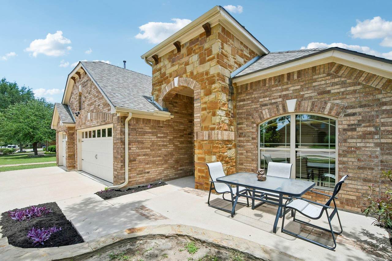 https://bt-photos.global.ssl.fastly.net/austin/1280_boomver_2_6606476-2.jpg