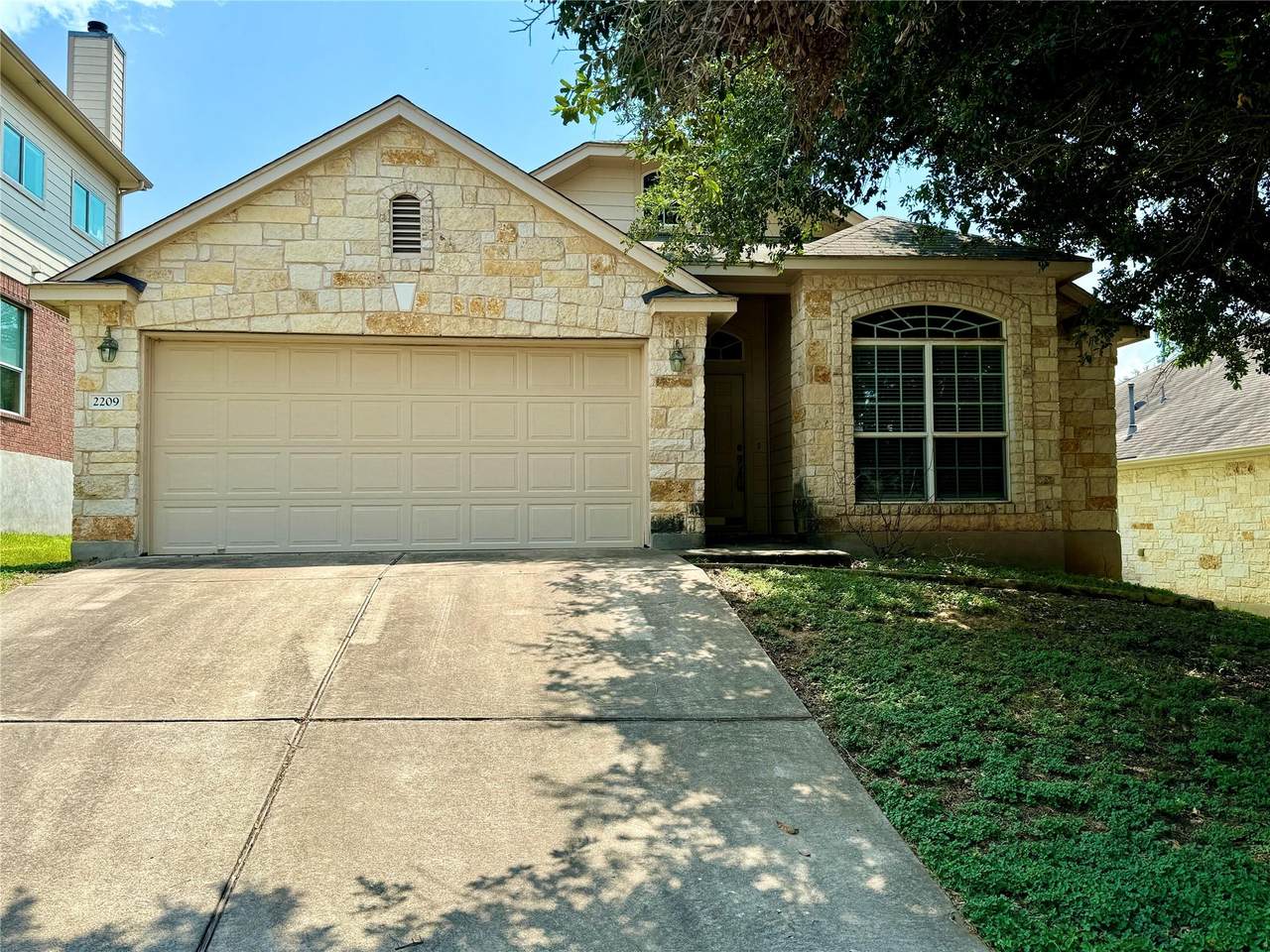 2209 Christoff Loop - Photo 1