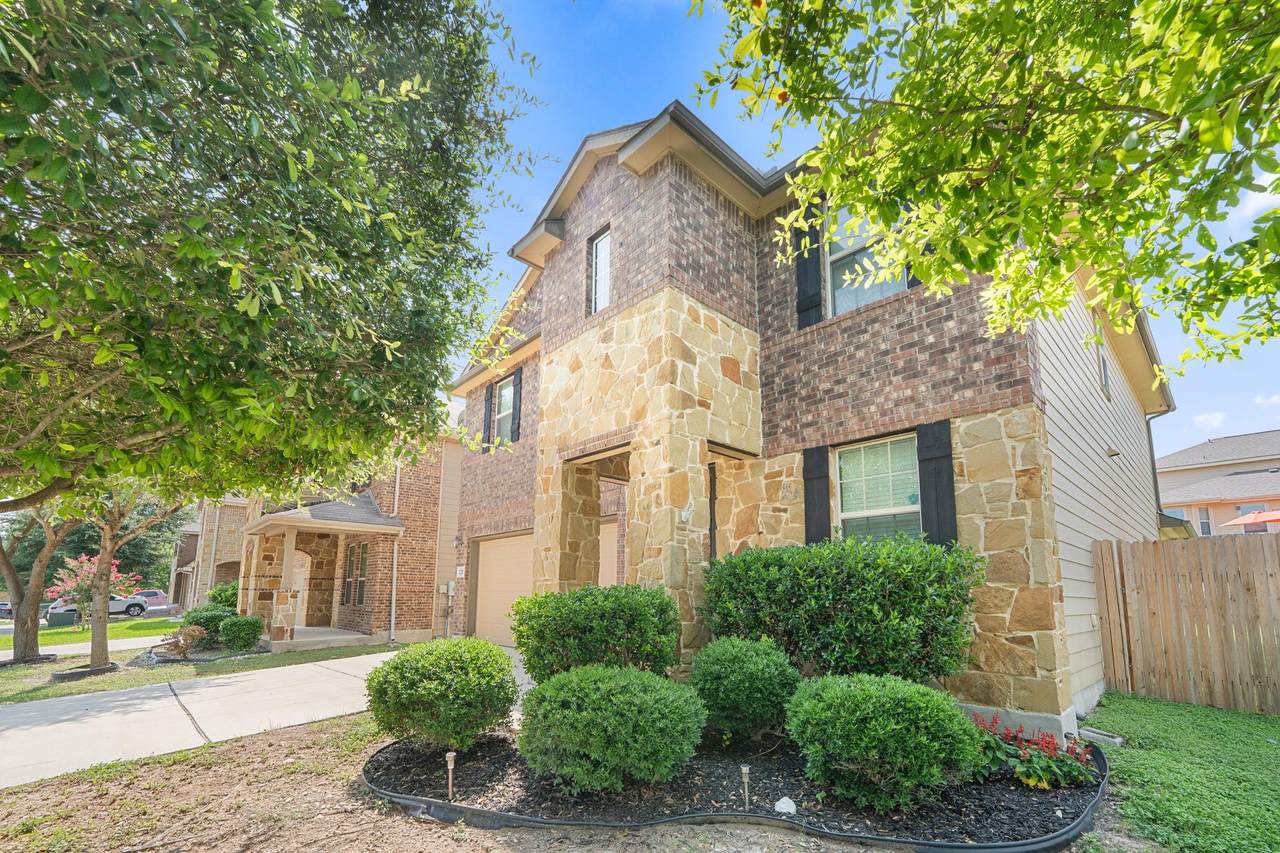220 Golden Vista St - Photo 1