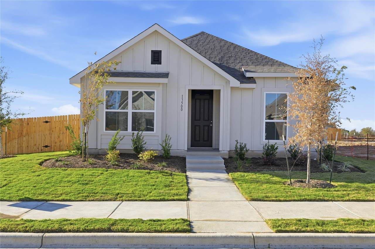 13500 Barn Chime St - Photo 1