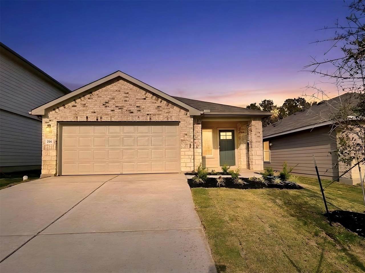 264 Texas Palmetto Cir - Photo 1