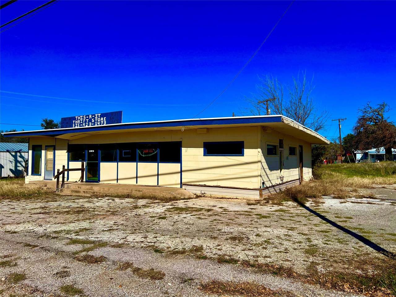 220 Hwy 261 - Photo 1