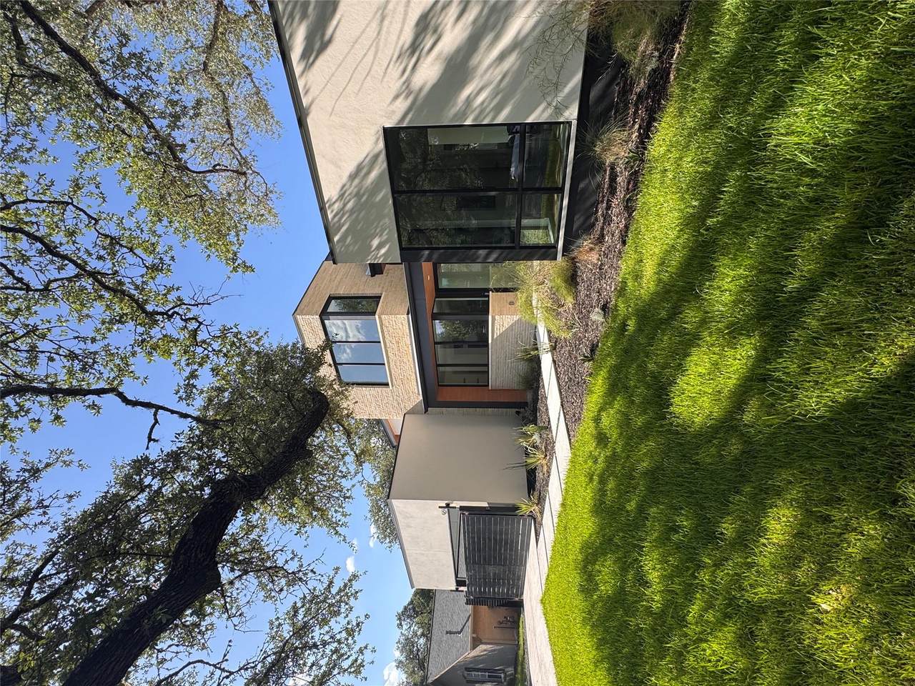 4216 Deepwoods Dr - Photo 1