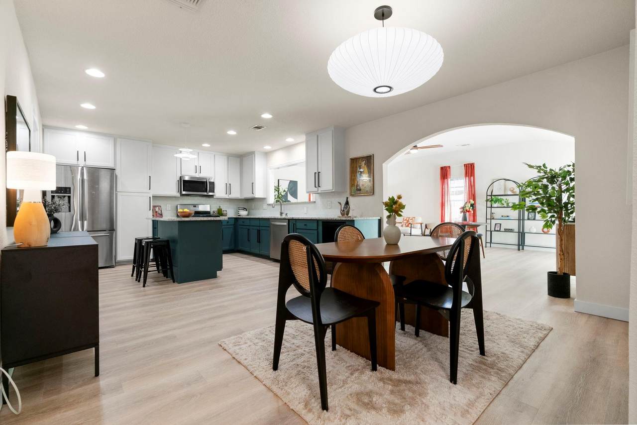 5313 Wellington Dr - Photo 1