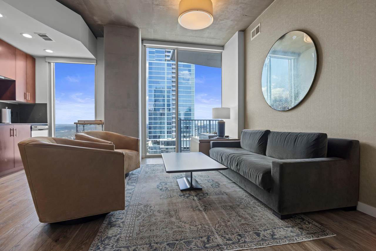 360 Nueces St - Photo 1