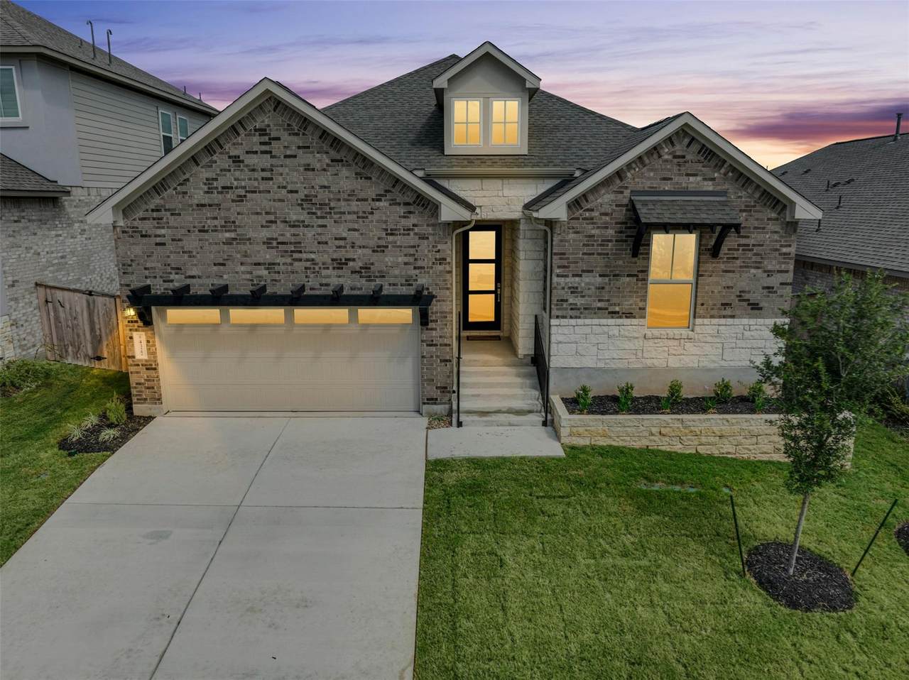 4327 Bancroft Ln - Photo 1