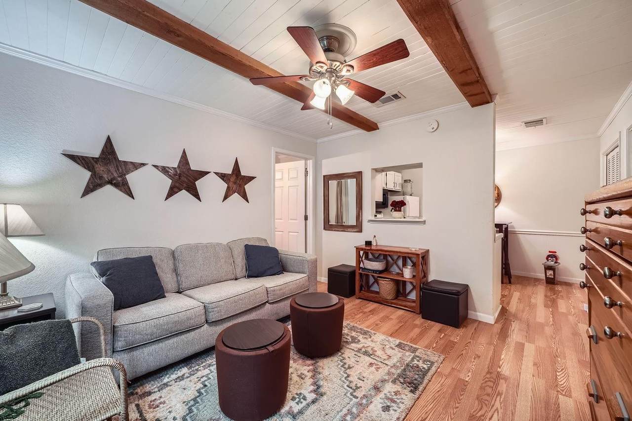 1624 Aquarena Springs Dr - Photo 1