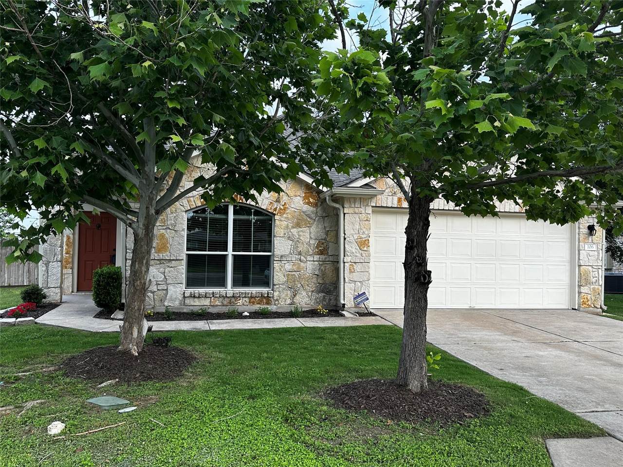 https://bt-photos.global.ssl.fastly.net/austin/1280_boomver_2_7323563-2.jpg
