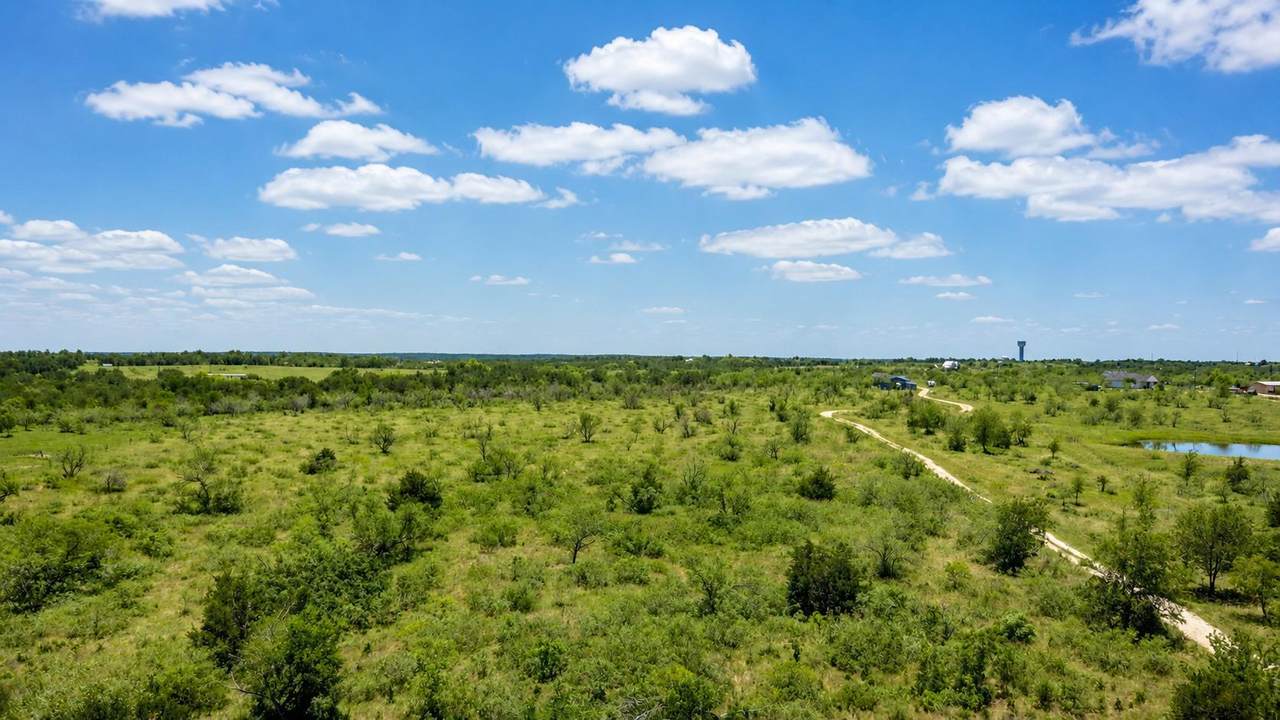 2500 County Road 466 Dr - Photo 1