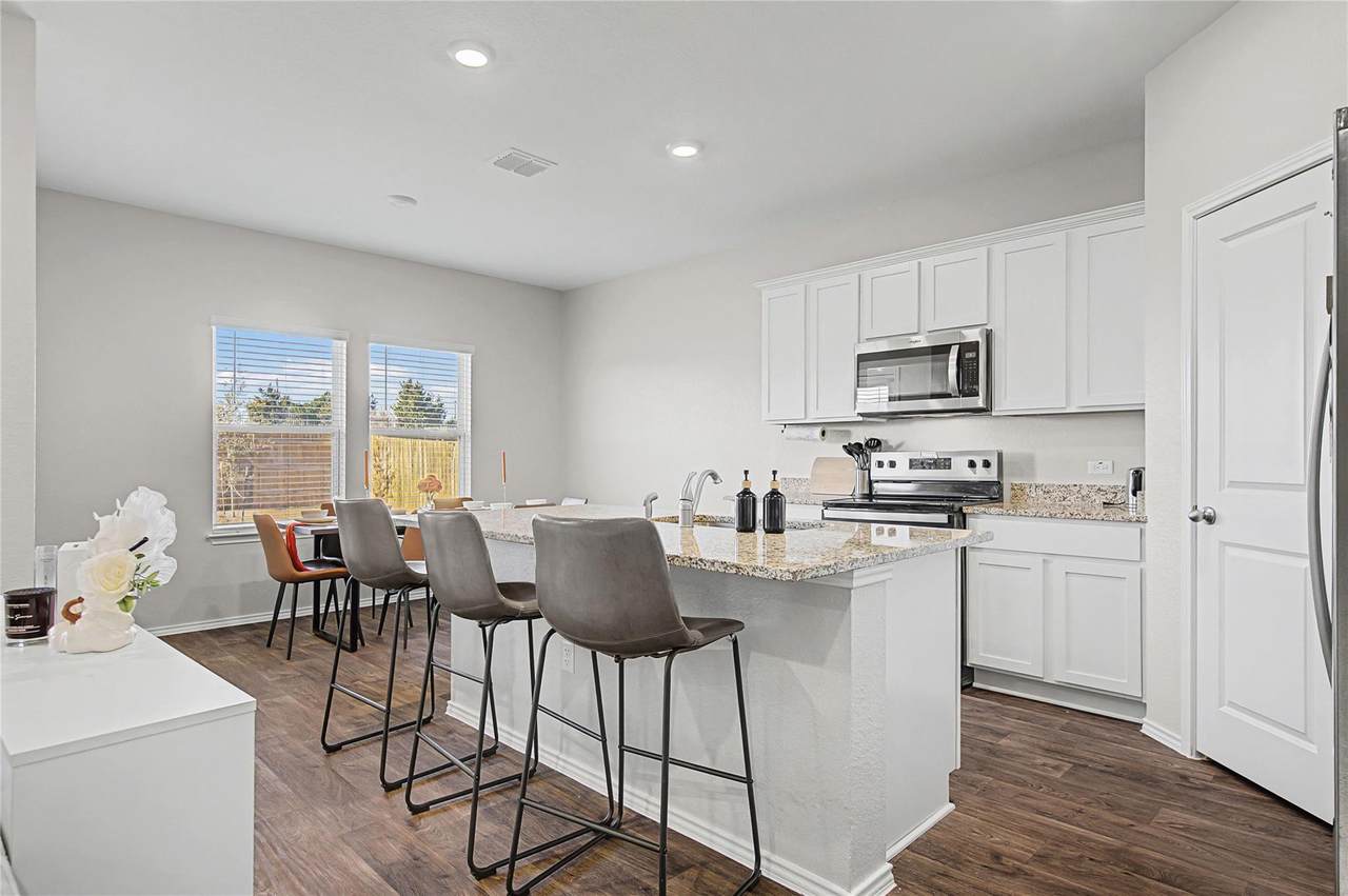 18517 Cremello Dr - Photo 1
