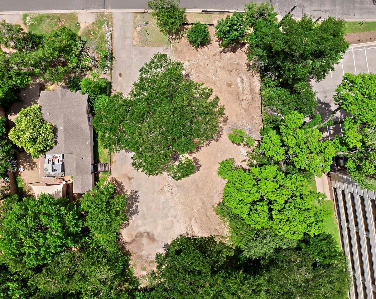 517 Bouldin Ave - Photo 1