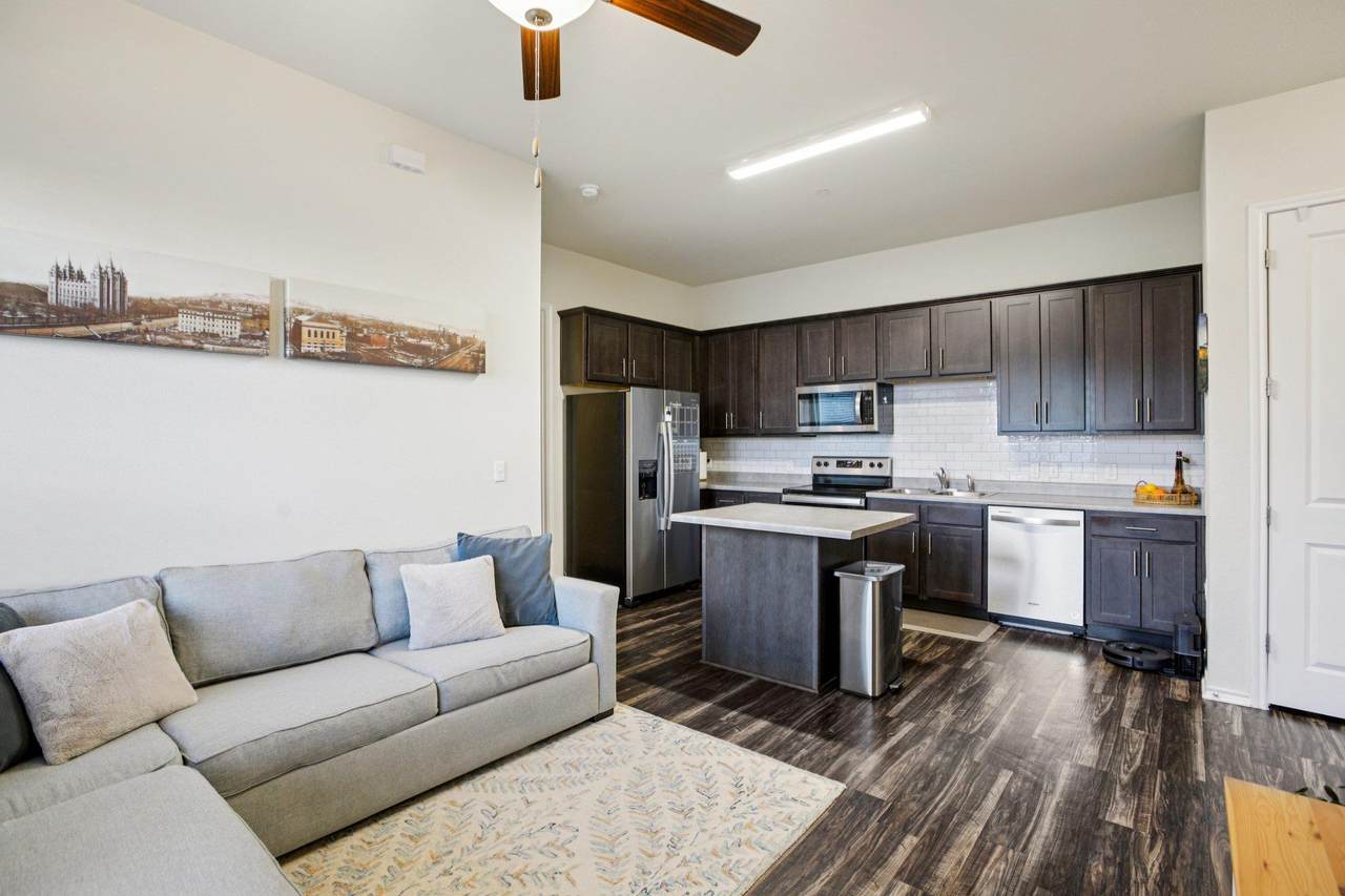 8601 West Gate Blvd - Photo 1