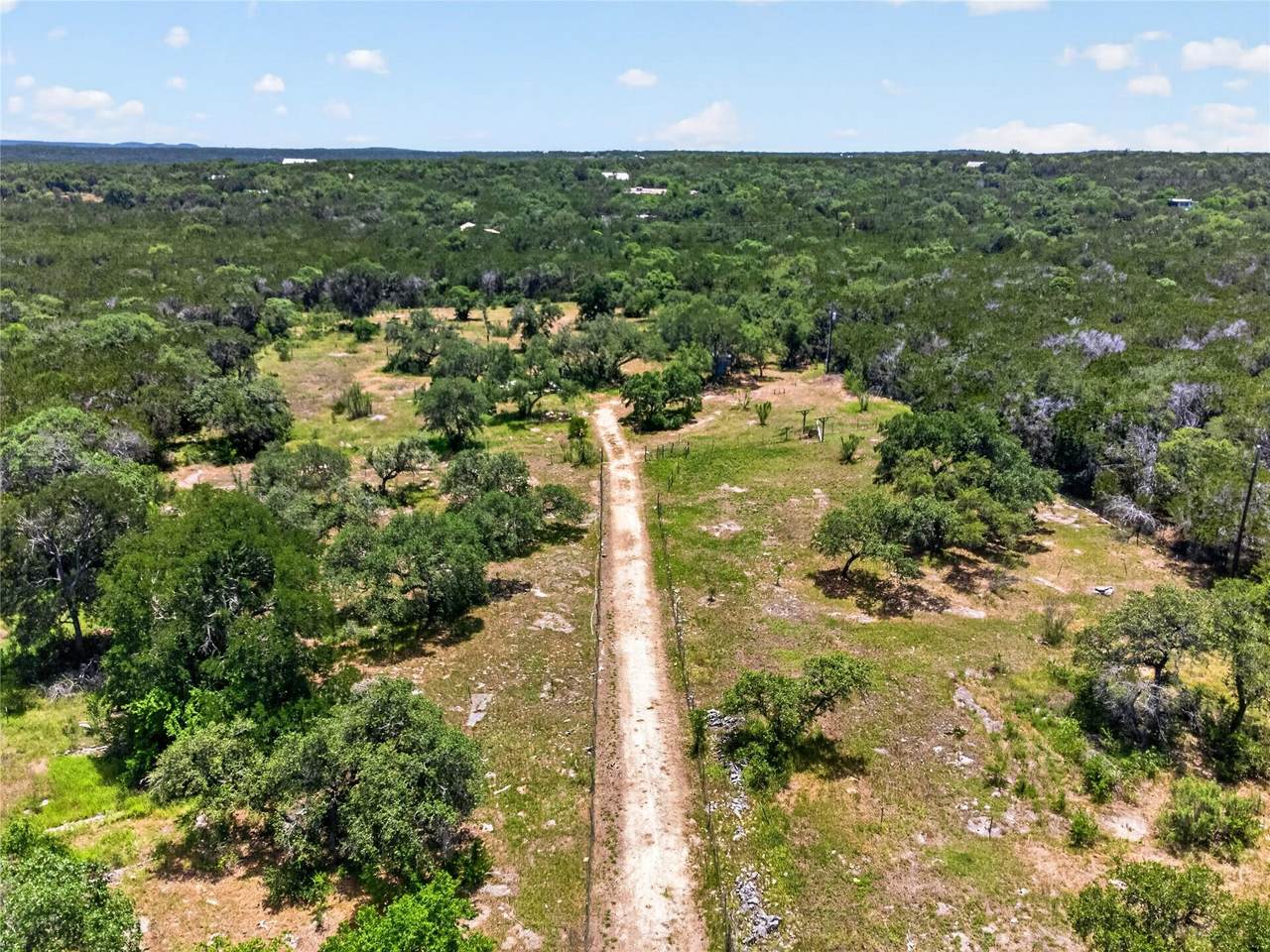 https://bt-photos.global.ssl.fastly.net/austin/1280_boomver_2_7611288-2.jpg