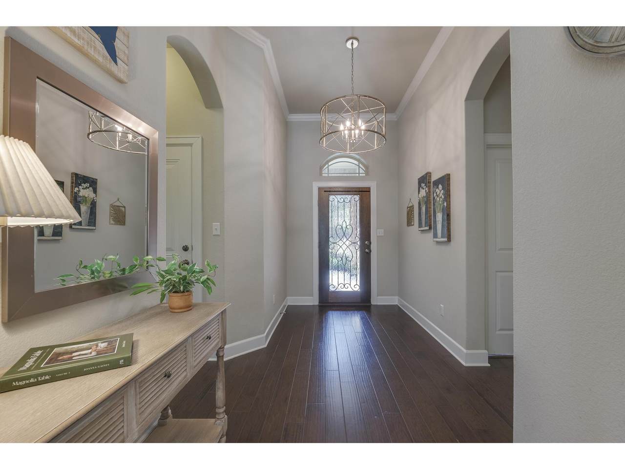 529 Chitalpa St - Photo 1