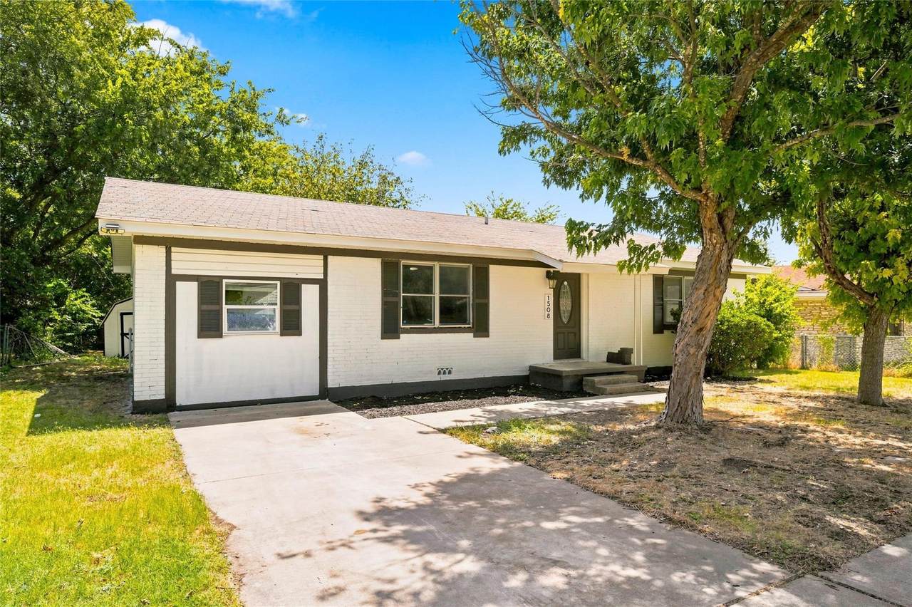 1508 Bowie Ct - Photo 1