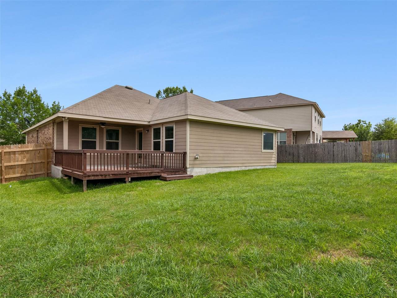 1820 Strawcove - Photo 1