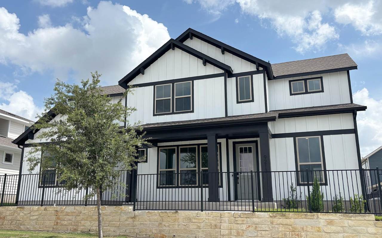 9213 Hamadryas Dr - Photo 1