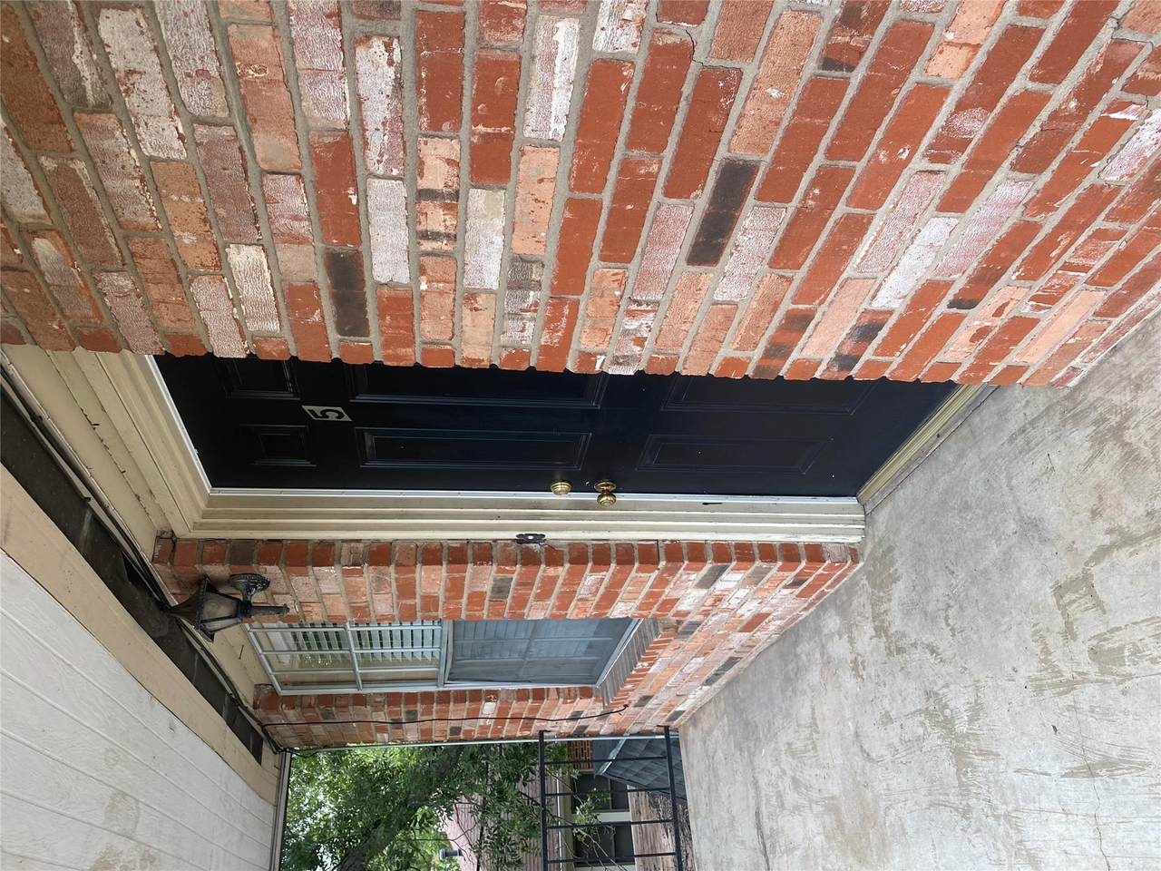 1601 Enfield Rd - Photo 1