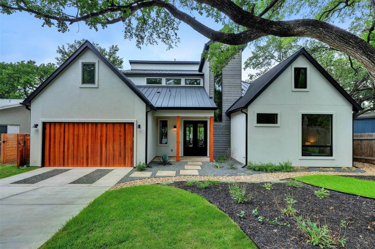 2212 Trailside Dr - Photo 1