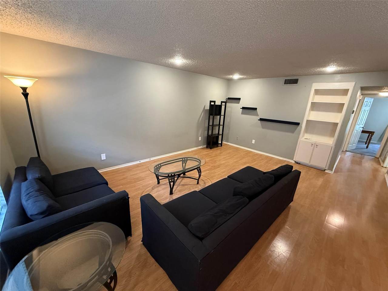 2401 Leon St - Photo 1