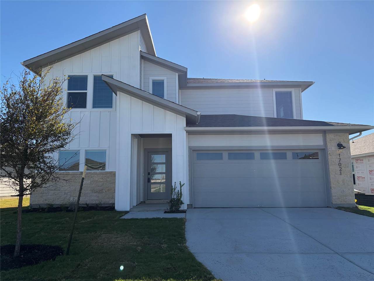 17021 Lomond Way - Photo 1