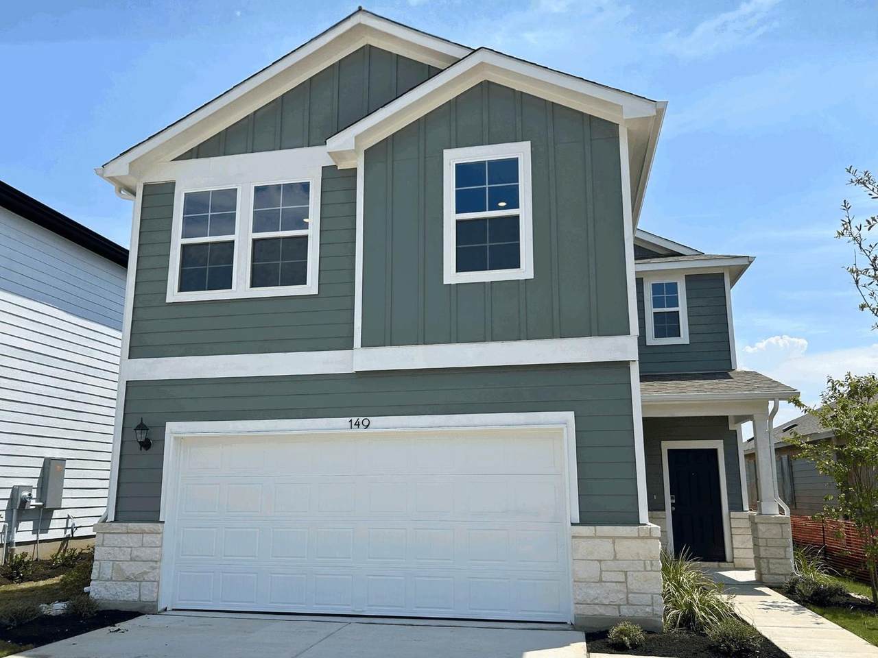 149 Hornet St - Photo 1