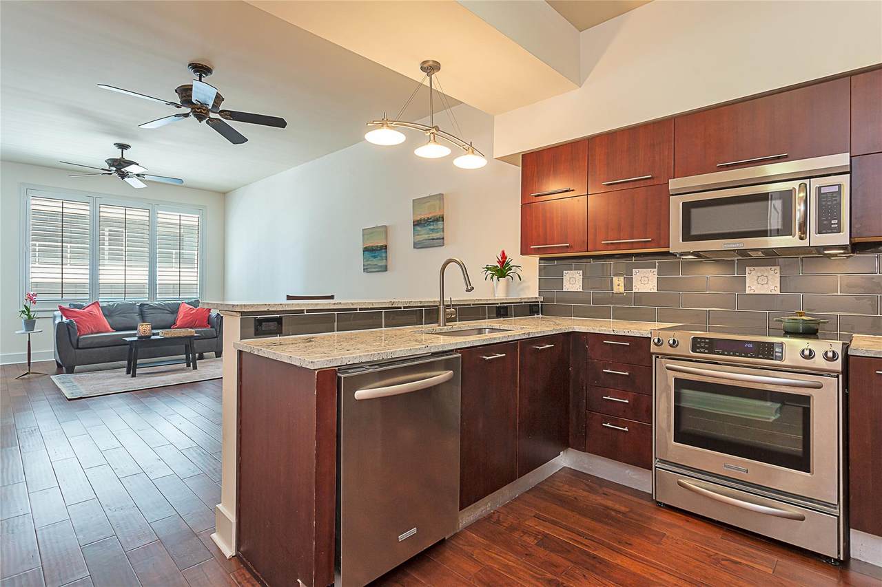 603 Davis St - Photo 1