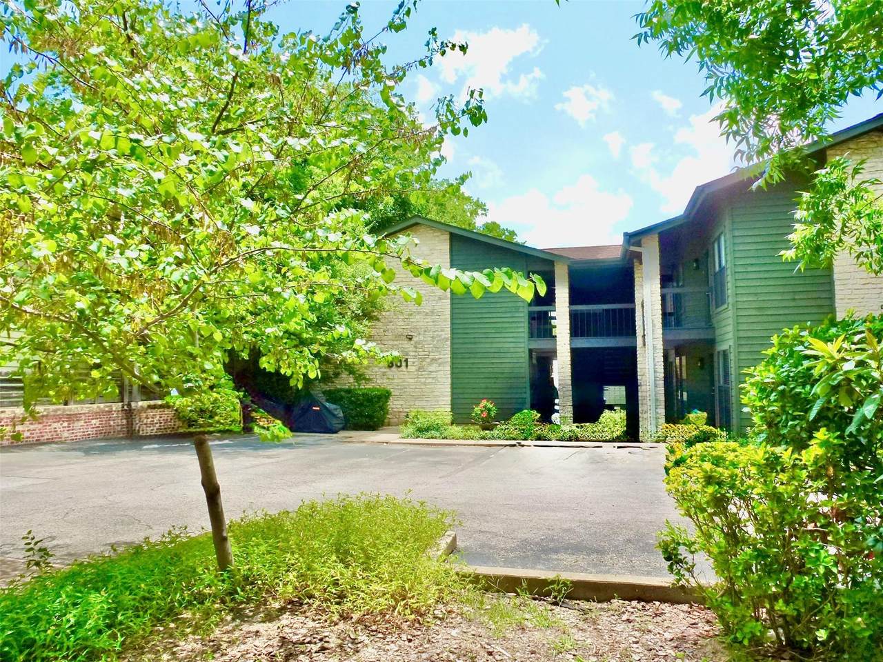 601 Hearn St - Photo 1
