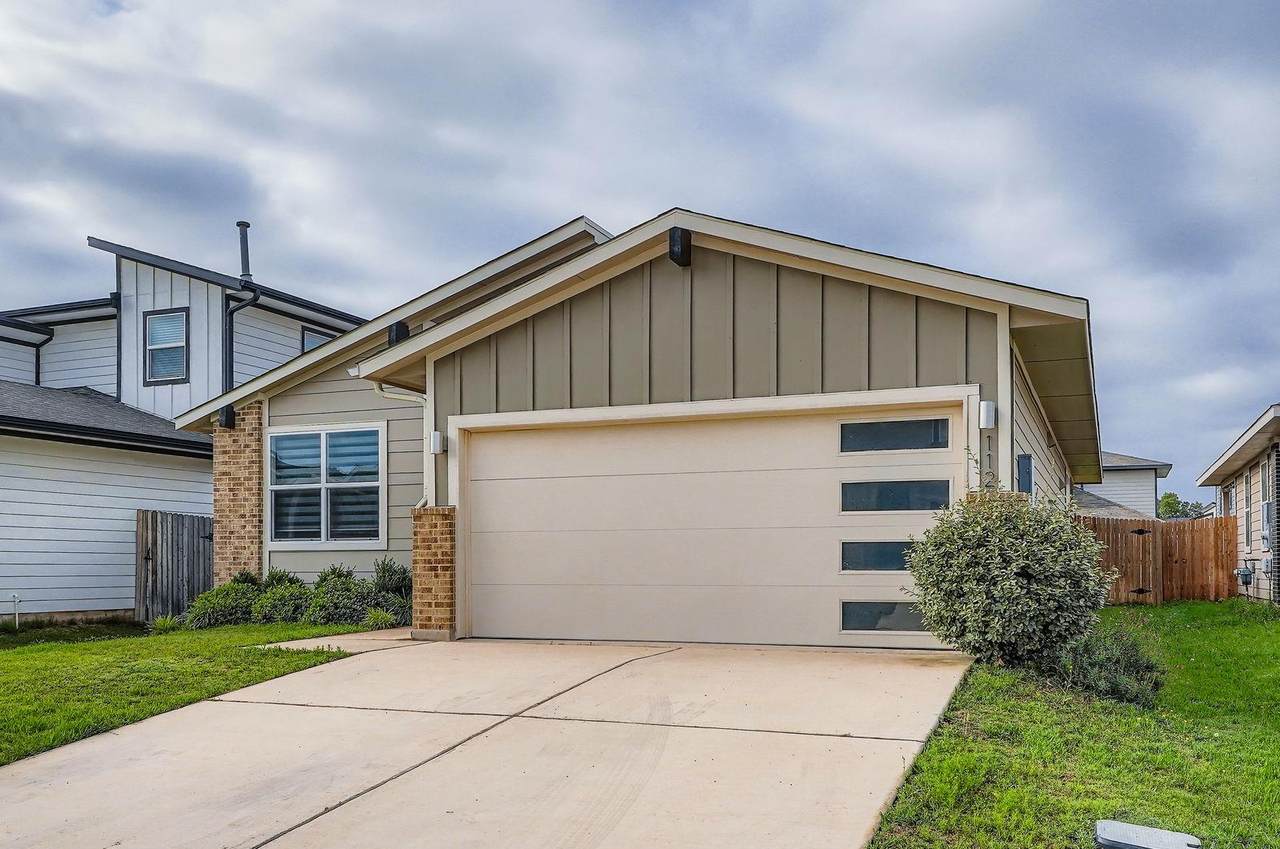 112 Cupreata Ln - Photo 1