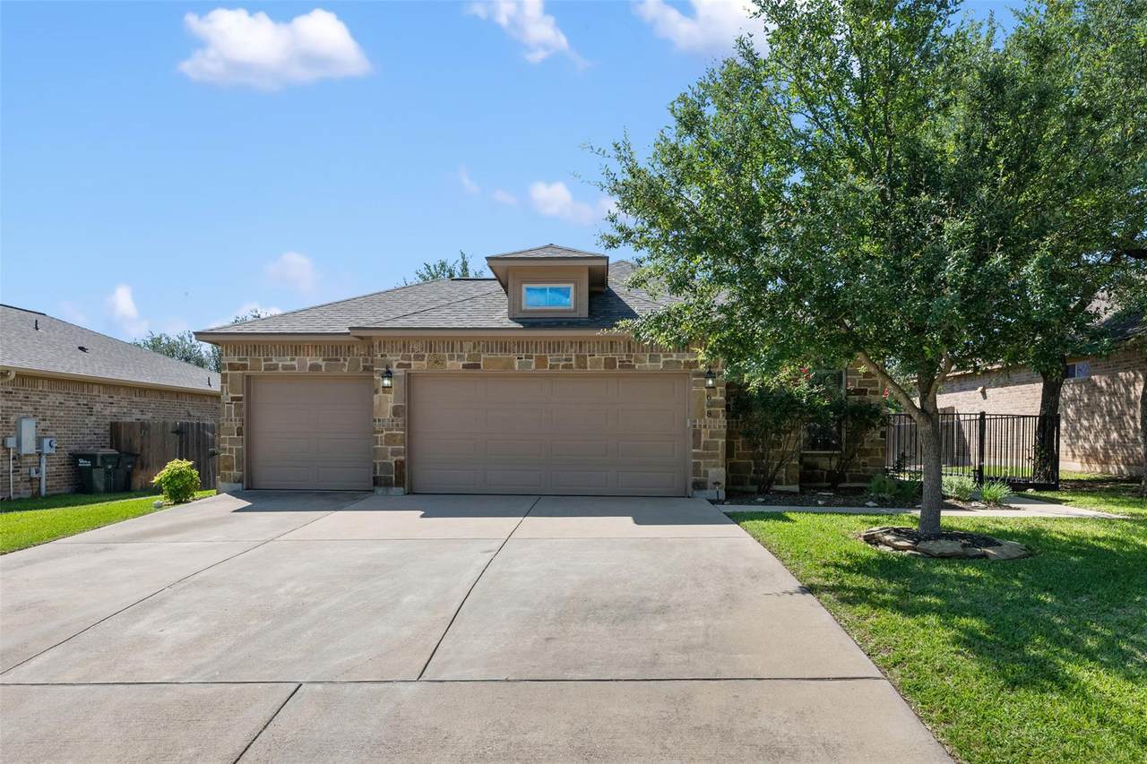 608 Algerita Dr - Photo 1