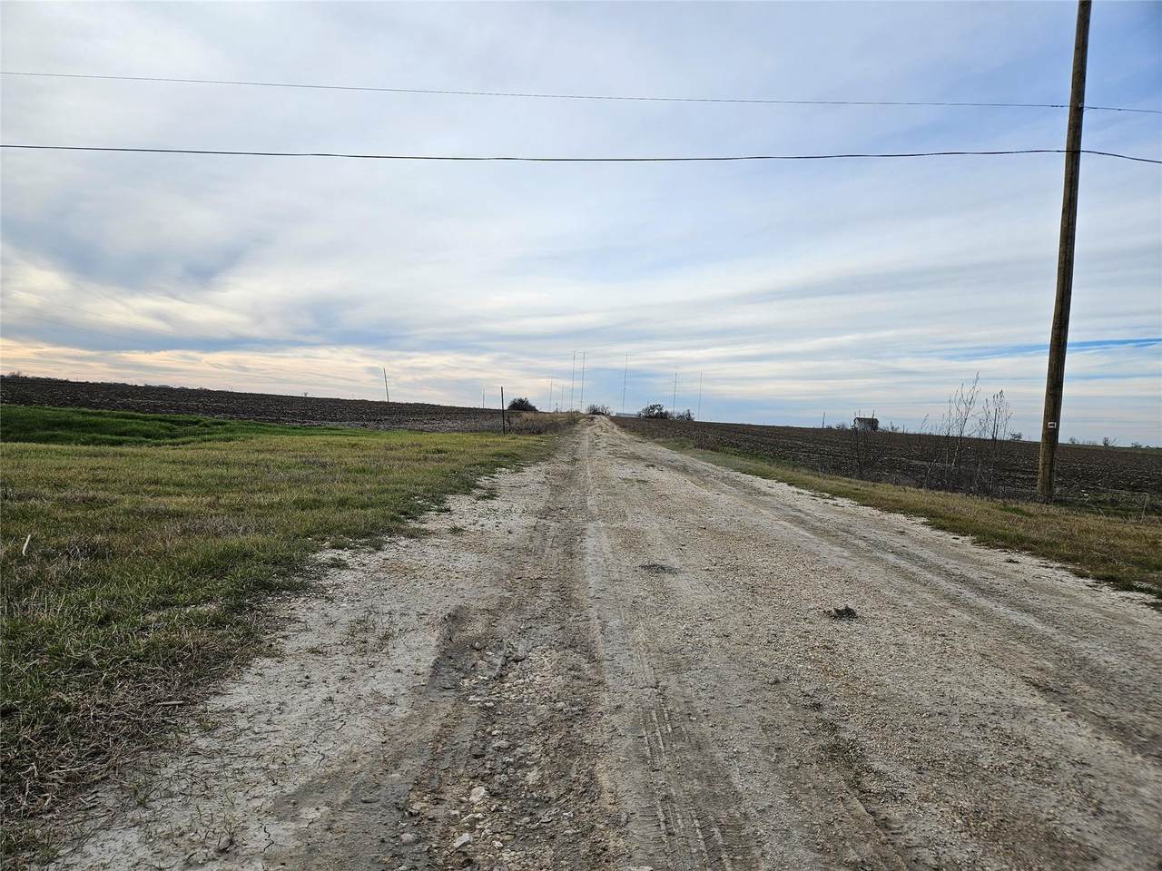 17726 Fm 973 Rd - Photo 1